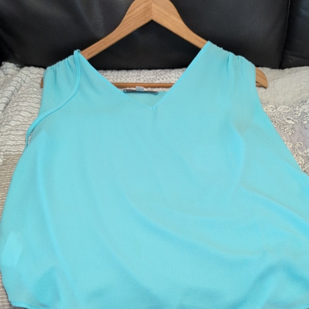 LOFT Turquoise Sleeveless Blouse